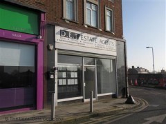 D.E.T Estate Agents image