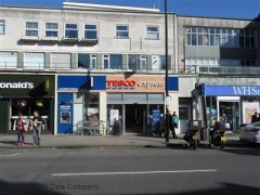 Tesco Express image
