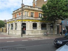 The Neighbourhood Vet image