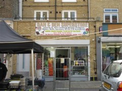 Dan & Den Superstore image