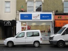Diva Beauty Designer Nails image