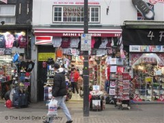 Mini London image