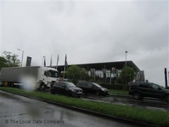 Mercedes Benz image