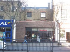 Nando's image