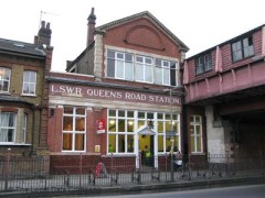 Queenstown Road Station image