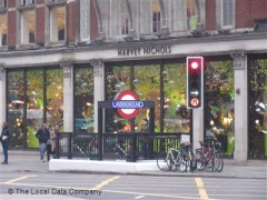 Knightsbridge Underground Station image