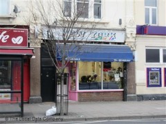 New York Nails image
