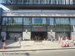 H&M image
