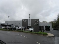 Harwoods Land Rover image