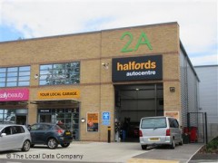 Halfords Autocentre image