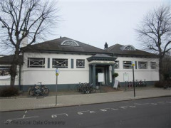 Earlsfield Library image