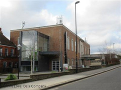 Palmers Green Library image