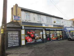 Nisa Local image