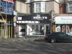 Henry's Unisex Salon image
