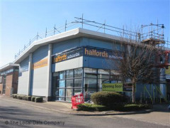 Halfords Autocentre image