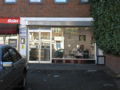 She Beauty Center image