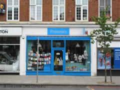 Presents image