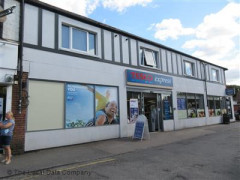 Tesco Express image