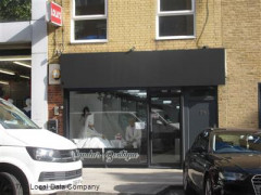 Lynda's Boutique image