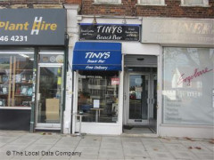 Tinys Snack Bar image