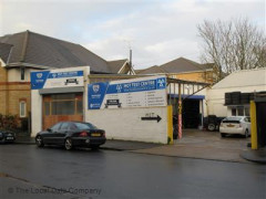 Y & Z Auto Centre image