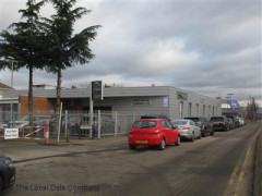 Land Rover Service Centres image