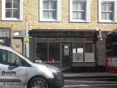Town Grooming Room image