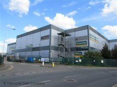 Travis Perkins image