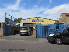 UK Car Servicing image