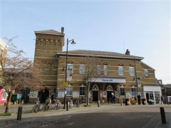 Herne Hill Station image