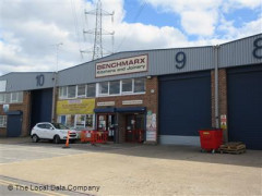Travis Perkins image