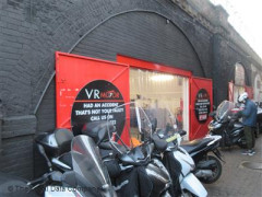 VR Motors image