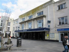 Richmond Overground Station image