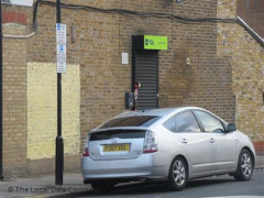 Green Street Exchange image