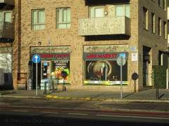 Woodberry Down Mini Market image