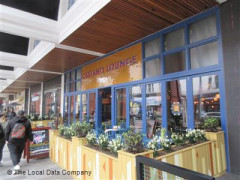 Castano Lounge image