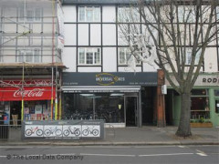 Universal Bikes image