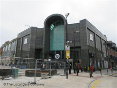 M&S Cafe image