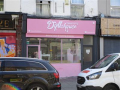 Shayy's Dollhouse image