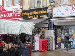 Furniture and Decoration Town image
