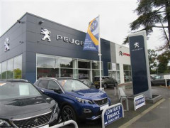 Peugeot Approved Dealers image