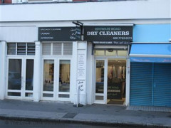 Edgware Road Dry Cleaners image
