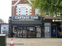 Captain Tom image