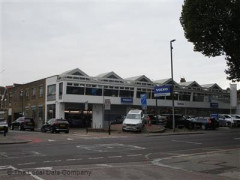Volvo Approved Dealers image