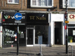 T&T Nails image