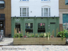 V&V Juice Bar image
