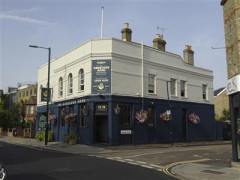Abercorn Arms image
