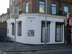 Pause image