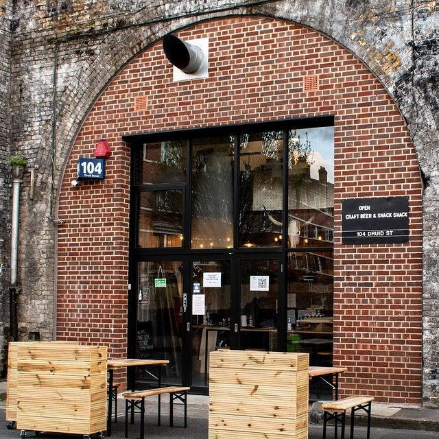 Billy Franks Craft Beer & Snack Shack image