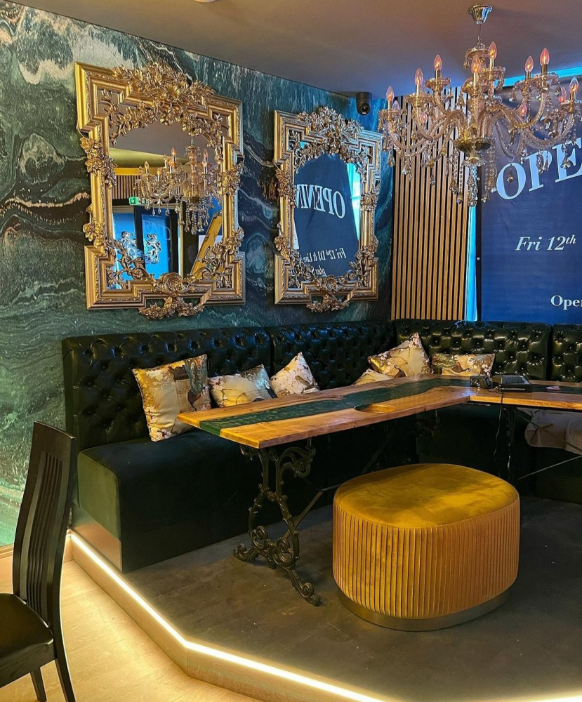 Au Lounge image